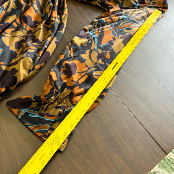 Shyanne hi low button front long sleeve ruffle cuff maxi dress XXL - Picture 11 of 16